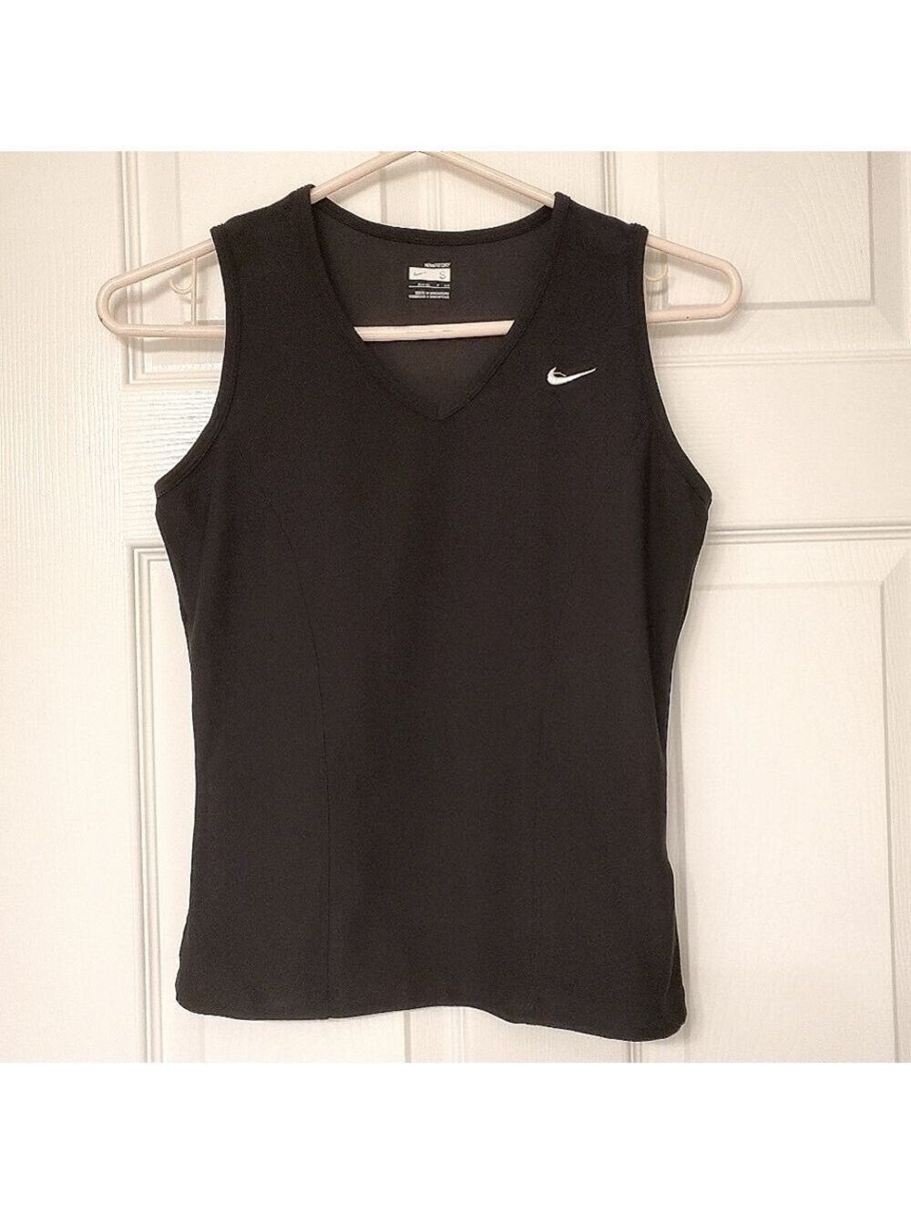 Nike Fit Dry Athletic Tank Top Racerback Lightweight Sleeveless Breathable Small